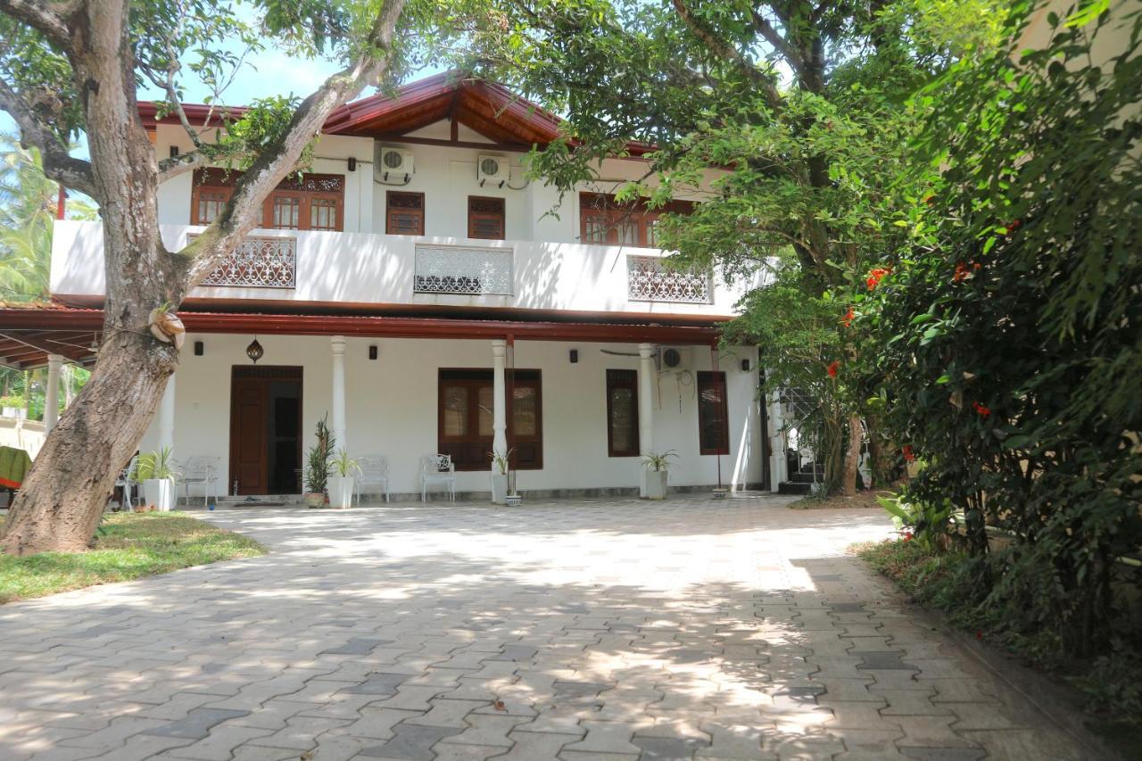 Mango Tree House Bed and Breakfast Beruwala Esterno foto